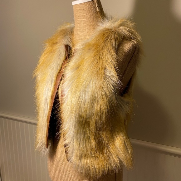 Sanctuary Clothing Couture Inspired Faux Fur Vest XS - Picture 8 of 9